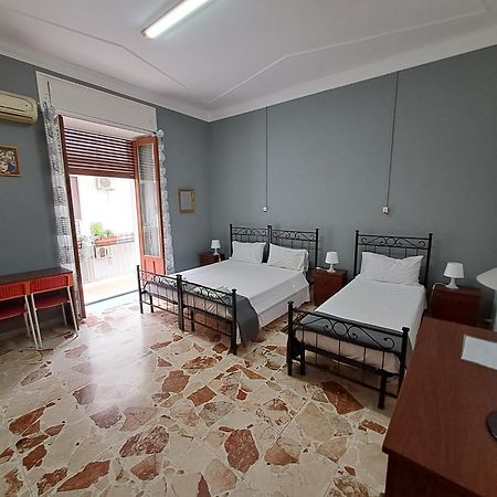 B&B Domus Pina Catane Extérieur photo